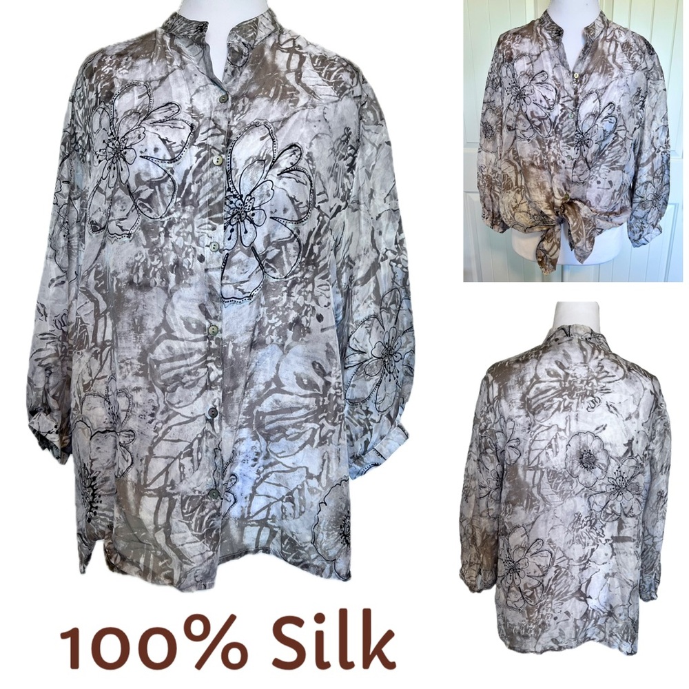 Chico's 100% Silk Sheer Floral Taupe Gray  tones Blouse  Size 1 (M/8)